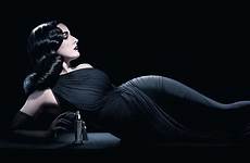 dita teese perfume parfums tesse larosedessables hollywoodien fatale presenta campaign mensxp burlesque zszywka garments based launch embalagemmarca enregistrée chablog