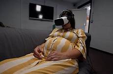 virtual reality birth giving women labour pain vr pregnant hospital their childbirth during bbc video off people woman into large