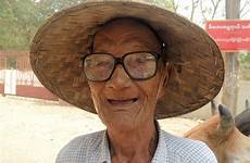 gammel briller myanmar mennesker hatt alderdom solbriller pensjonist burma bildet svaksynte hode rynker forelder skulptur pxhere turnos funciona