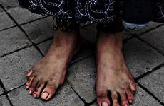 dirty feet girl gypsy deviantart