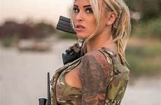 female soldier militar badass mädchen warrior militares