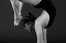 contortion handstand acrobatics scorpion ballet arch