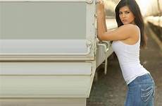 sunny leone wallpapers doll sexy looks through baby years reply hot