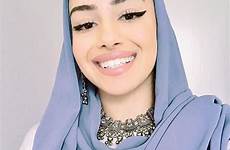 aaliyah hijab