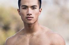 cinesi hunk twinks muscular hommes hunks rivincita bodybuilder coco
