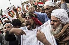 islam muslim religion brotherhood christians screaming quran jizya nationale uprising 3e akbar rampage allahu stabbing terrorism