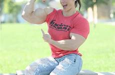 muscular female fitness boam bicepquadgirls