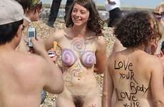 israeli nudist clothed ride wnbr naturist upicsz thenaturism