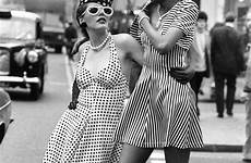 fashion 1970s retro 70s vintage 1970 women style street look seventies history outfits moments harpersbazaar article