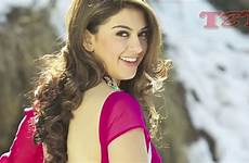 oops hansika wardrobe motwani malfunction moment