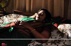 hot mallu aunty bedroom saree actress scene nair sona movie sneha malayalam