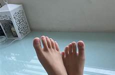 toes slender feetpics