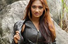 swarnamali upeksha sri hot thigh lanka lankan jacket leather actress mirror daily