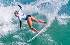 surfers female top ten beach world eyes keep waves hang