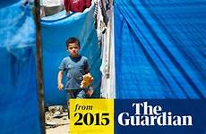 crisis refugees syria syrian global flee forced million deepens people