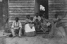 slaves slave plantation african recently group american portrait possibly freed county cabin virginia library william posing chubachus building front 1862