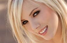 beautiful blondes wallpapers