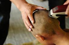 shaved beaten shave punishment raspagem dalit shaves cabelo scheert caste daughter prisional sistema proprofs rajasthan tonsured daughters