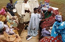 yoruba traditional wedding marriage nigerian culture african weddings nigeria igbo bride process groom food kneeling items blessing ethnic africa wazobia