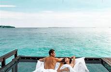 honeymoon maldives romantic