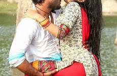 kissing bhojpuri subha dhoni saree