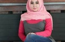 hijab ouvrir abaya pilih