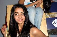 desi college school hot girls babes posted am