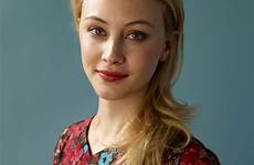 sarah gadon canadian model models choose board beauty