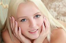 blonde solo girl woman face close mouth model women blond hair smile head skin wallpaper gravure lip body long portrait