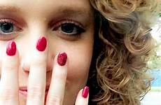 abigail engaged swift snapchat bff shares