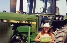 deere tractors tractorfan cowgirls combine jd farmers