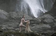 sutherland alyssa ancensored desnuda nua celebritymoviearchive nue intimas hirst maude mist vikingos herland