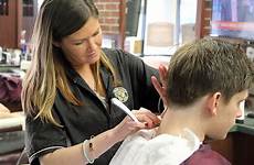 shave razor straight barbershop neck allowed indiana controversial bill change state would barbers student who lindsey austin uses edge customer