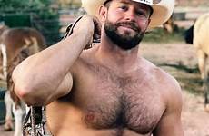 oso cowboys bearded hunks vaqueros trace scruffy hermosos gorras cuero wells