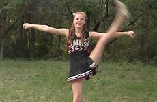 cheerleader cheer stretches dance jump jennifer moves stunts techniques