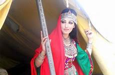 afghan girls pashtun afghanistan women clothes dress hot beauty sex culture girl dresses pakhtun pakhto traditional famous khyber easterners afghans