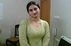 sexy sindhi girl attractive mood very asian girls