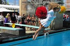 usc cheerleader getting honey drippers stripped paulmbanks