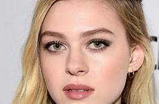 nicola peltz teen girls fanpop faces domme claire marie fresh party beautyeditor