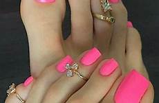 toe toenails pretty manicure rings gel silverbracelet toes
