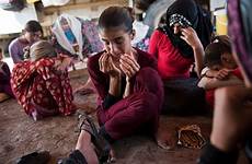 yazidi yazidis raped isis slaves slavery horrors iraq iraqi sexuais kidnapped crimes arabs islamico betrayal fears stokes sectarian return