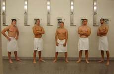 showers athlete lockers
