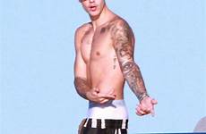 justin bieber abs bora rex dipping