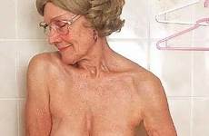 saggy tits grannies