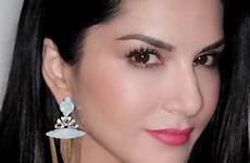 leone actress cleavage stills sunnyleone