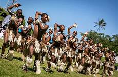 durban zulu sudafrica danse sud afrique ingoma afp dancers fallait mardi 7th pronostici qualificazioni attires