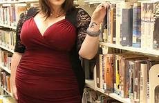 bbw librarian mcculloch librarians wonderful omg girls channeling hugging courbes kiyonna voluptuous