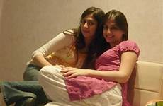 girls hostel mobile desi numbers pakistani hot neelam cute mix album number karachi indian name phone slideshow