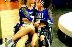 cheer cheerleaders kiss hot team family each other college tumblr saved cheerleading