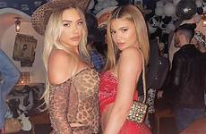 kylie stassie jenner karanikolaou bff licked kendall pal chains atuendo encienden vaquero sultry tattooed stormi solidify bond daughter toes slap